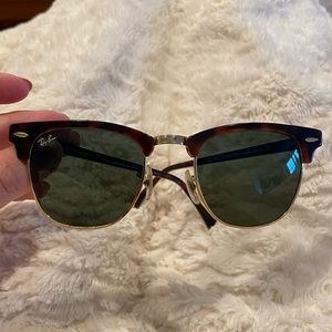 Ray-Ban Clubmaster Classic 3016